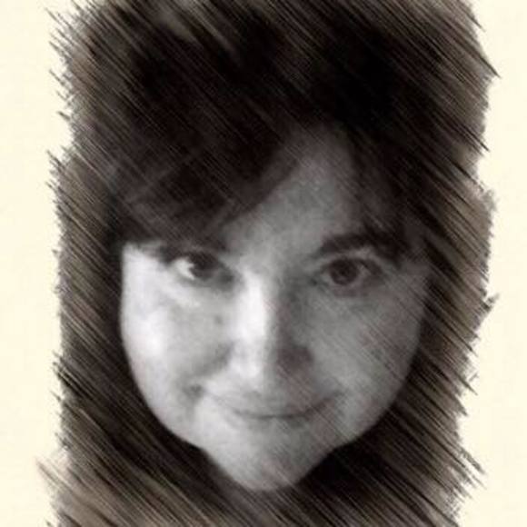 Meet your Posher, Fernanda - Picture 1 of 1